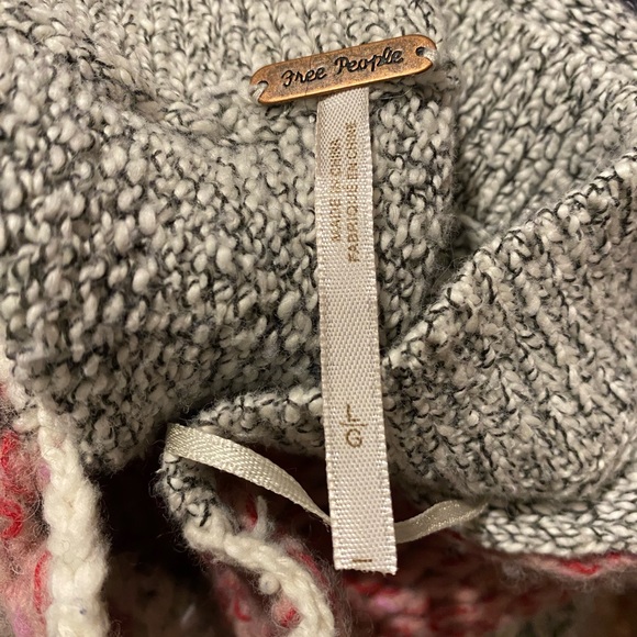 Free People American Flag Off the Shoulder Sweater size L - Picture 5 of 5